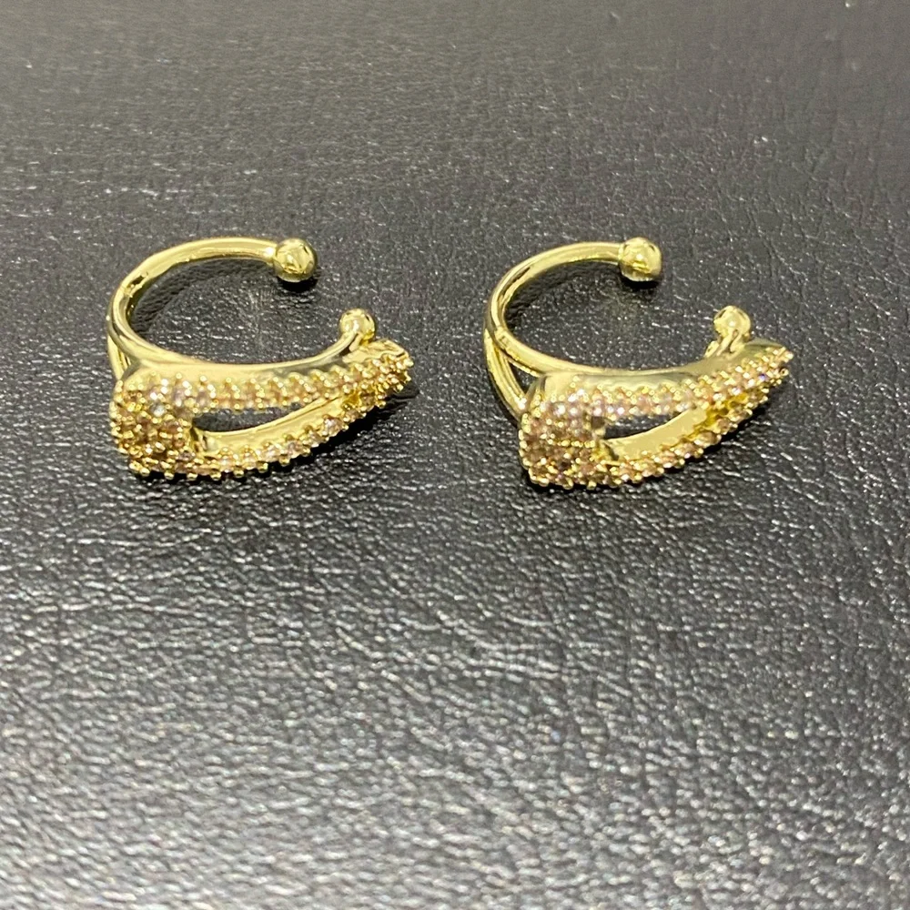 2 pcs | Gorgeous Unique Chic Gold Ear Cuffs Clips Accessories Jewelry - Picture 6 of 7